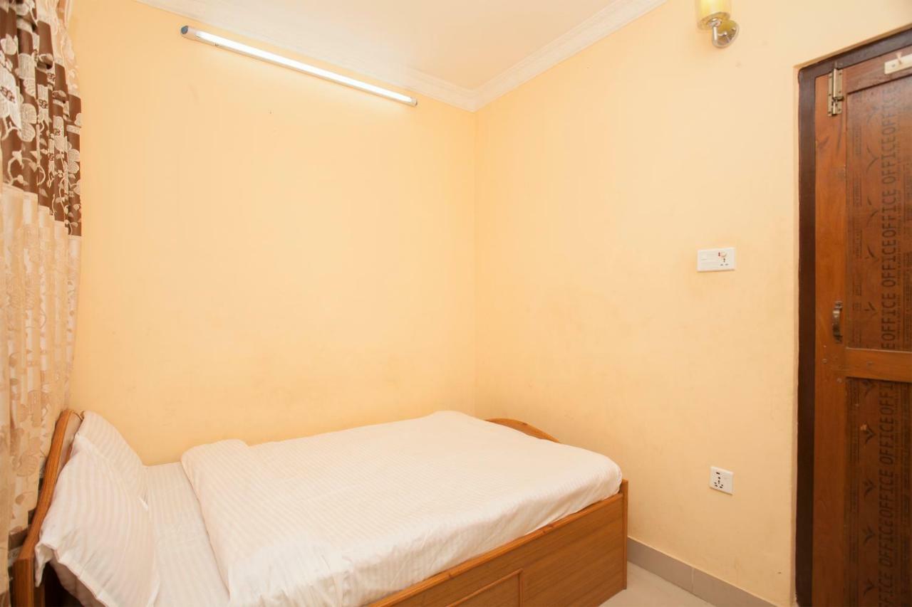 Spot On 397 Hotel Triveni Guest House Catmandu Exterior foto