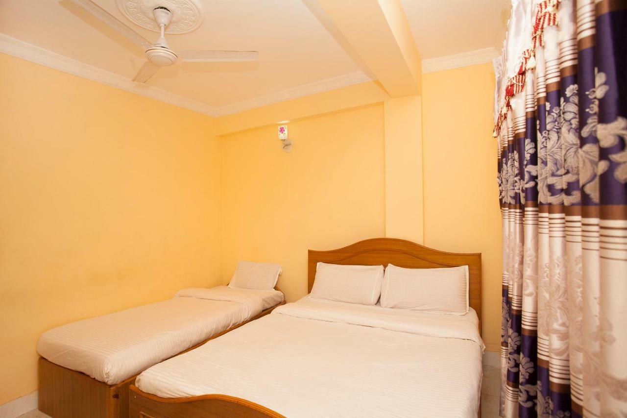 Spot On 397 Hotel Triveni Guest House Catmandu Exterior foto