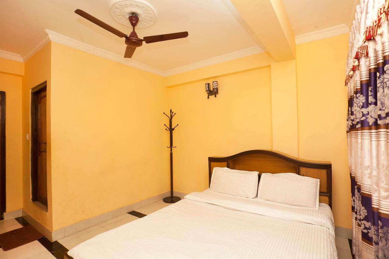 Spot On 397 Hotel Triveni Guest House Catmandu Exterior foto