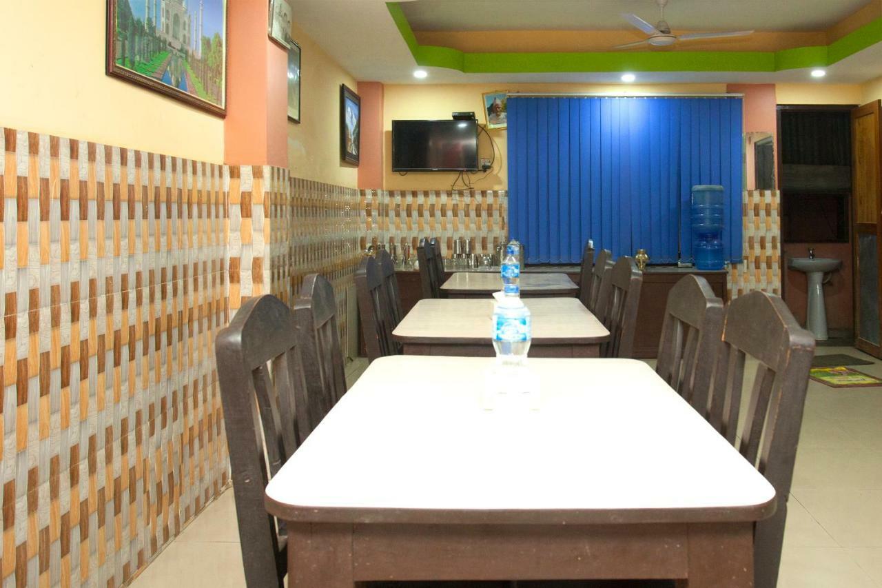 Spot On 397 Hotel Triveni Guest House Catmandu Exterior foto